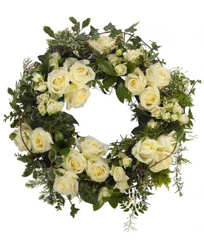 Garden style white Rose wreath