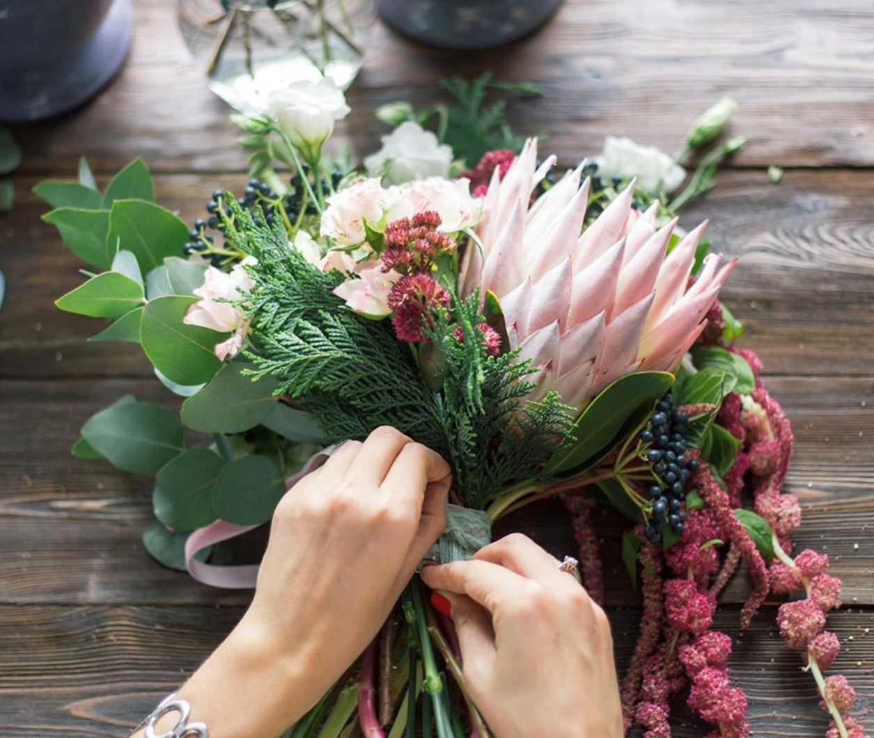 Flower classes at Passion Flowers