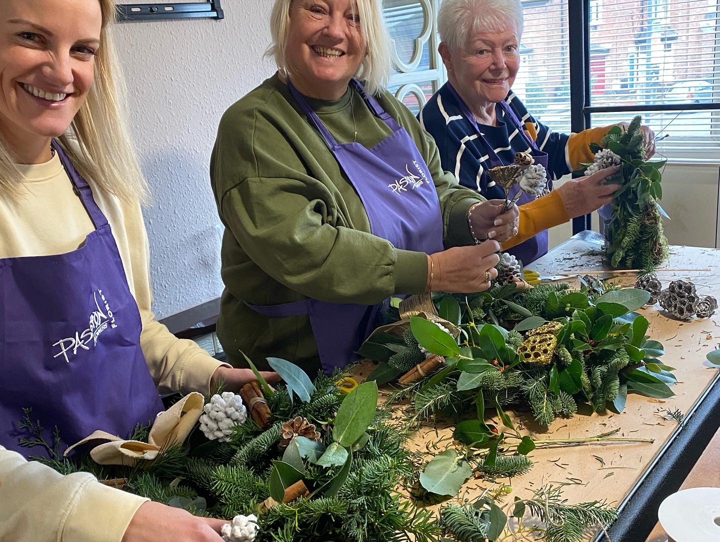 Flower classes at Passion Flowers