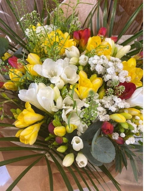 SPECIAL OFFER FREESIA BOUQUET