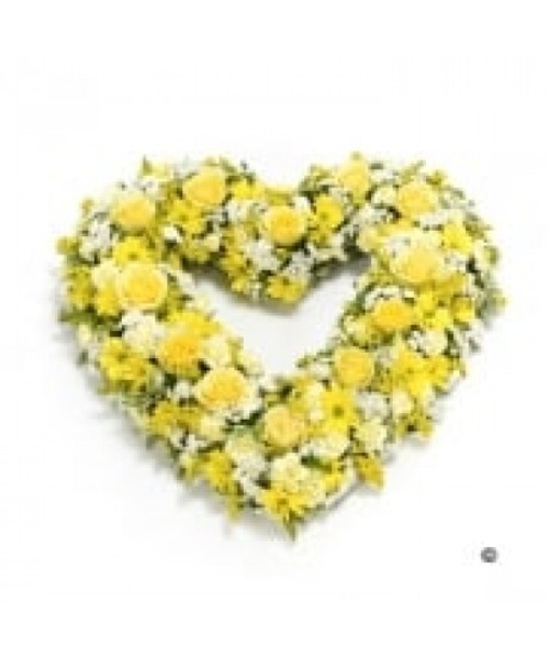 Mixed Flower Heart 17 inch 