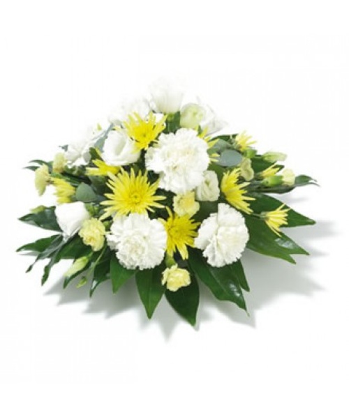 Posy Arrangement yellow and white