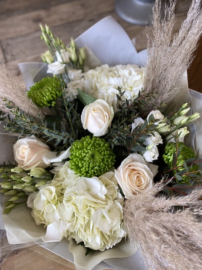 Country Pampas Bouquet 