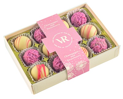 Champagne and Strawberry Truffles 165 g