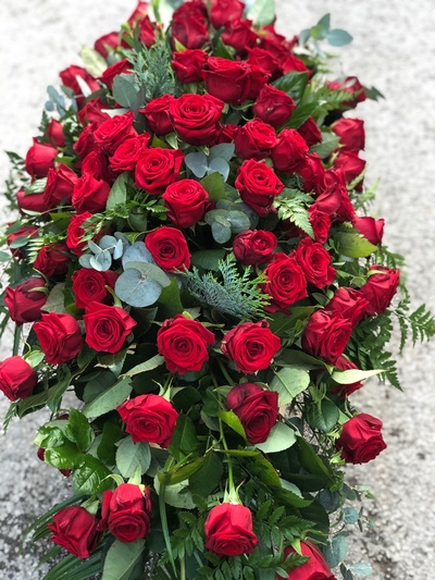 Red Rose Coffin Spray